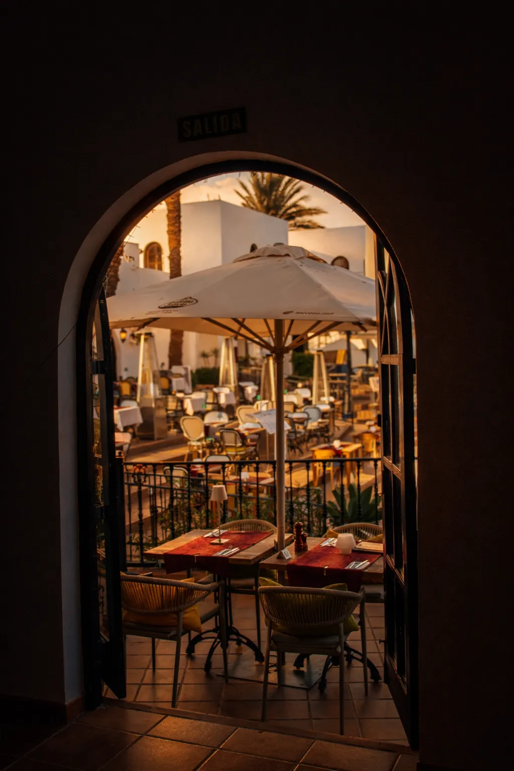 La Plaza · Detalles