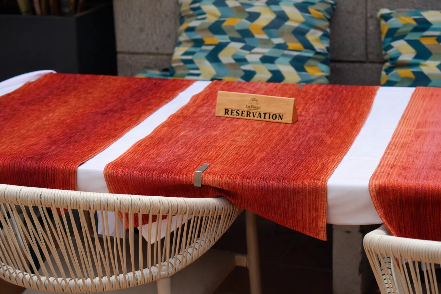 La Plaza · Pan artesanal