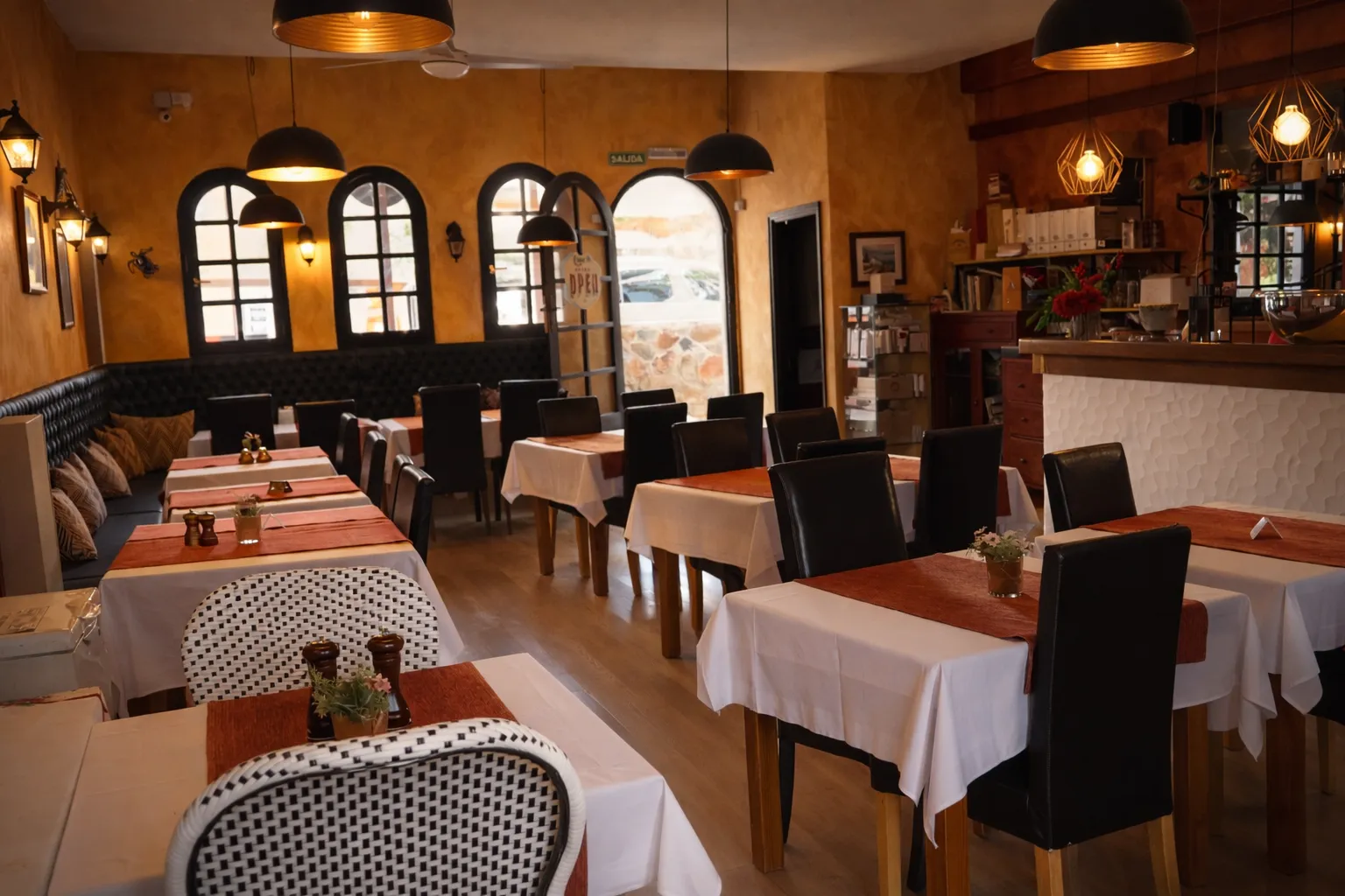 La Plaza · Atardecer